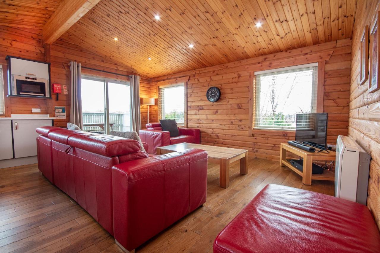 Aviemore Lodges Extérieur photo